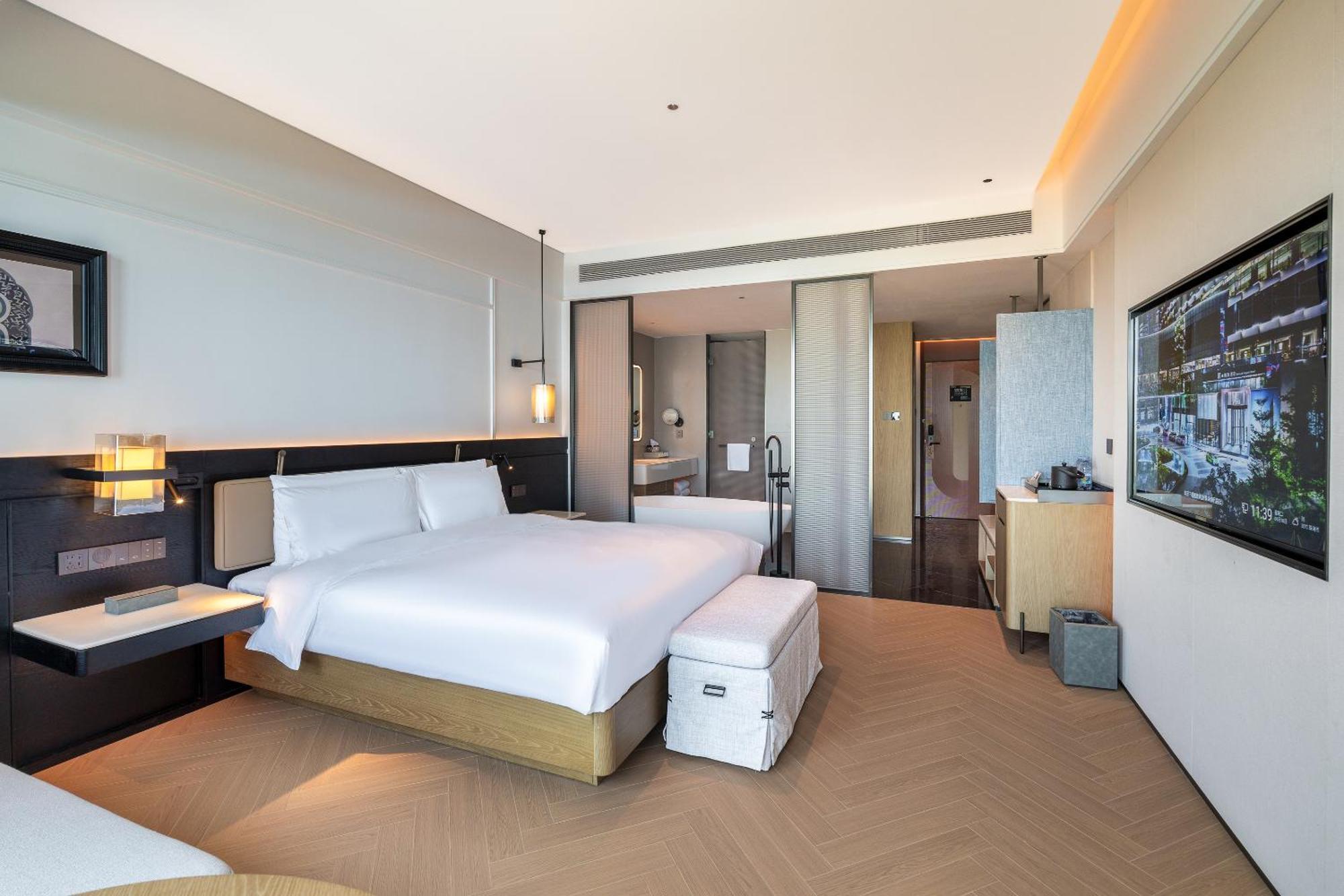 Mehood Lestie International Hotel Zhuhai Lovers Road Branch - Free Breakfast & Free Afternoon Tea & Free Midnight Snack Exteriér fotografie